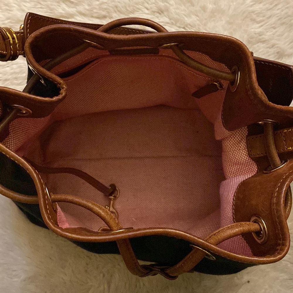 Vintage authentic Dooney and Bourke black canvas and leather drawstring … - Picture 8 of 11